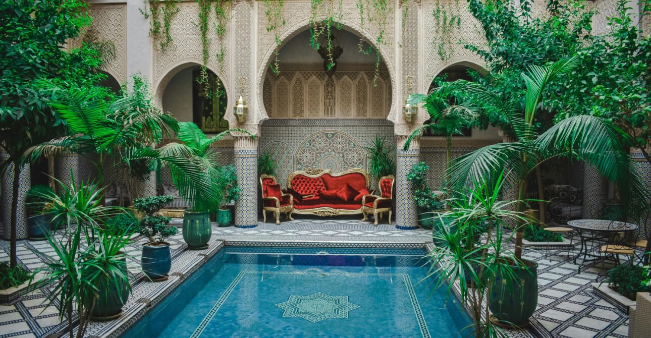 Fes Travel Guide: Discover Morocco’s Historical and Cultural Heart 