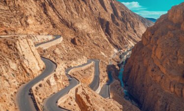 Morocco Mountain & Hiking Tours – Trekking the Atlas Mountains